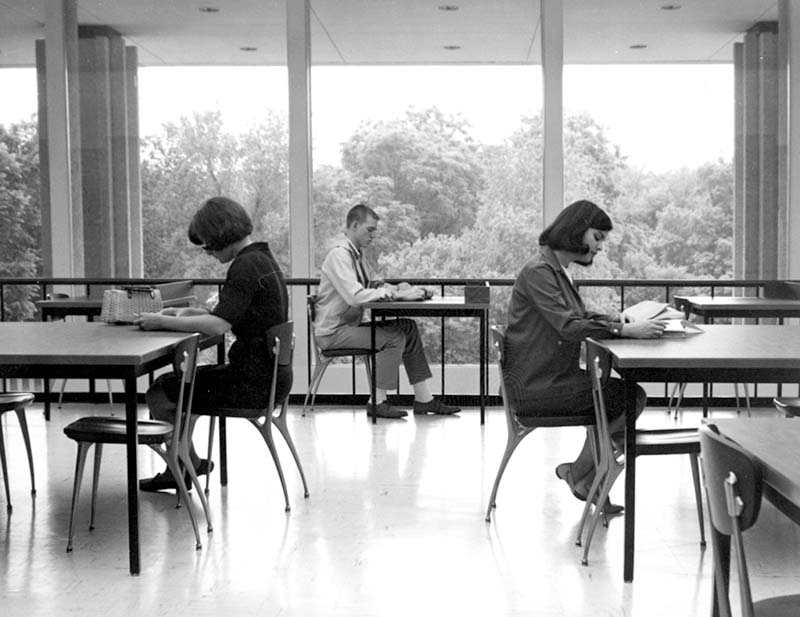Students studying in CY Thompson library, circa 1969.